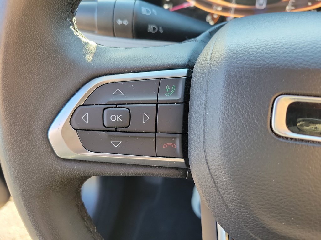 Used 2024 Jeep Compass Limited AWD/4WD image 34