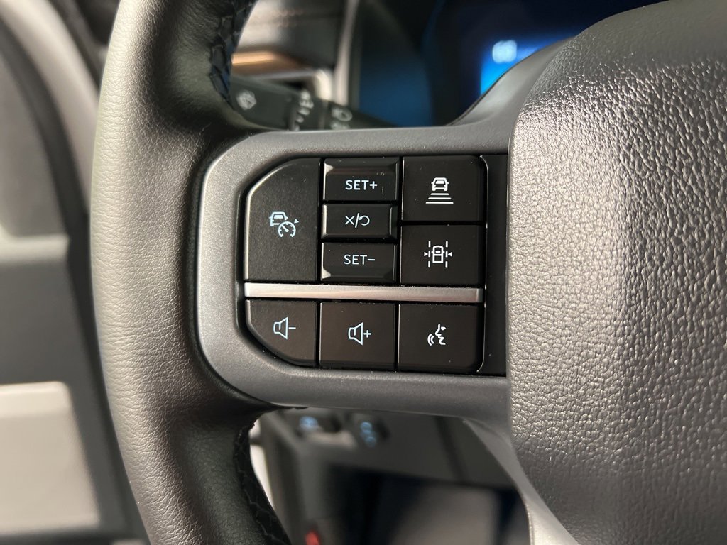 Certified 2025 Ford F150 Lightning Lariat image 18