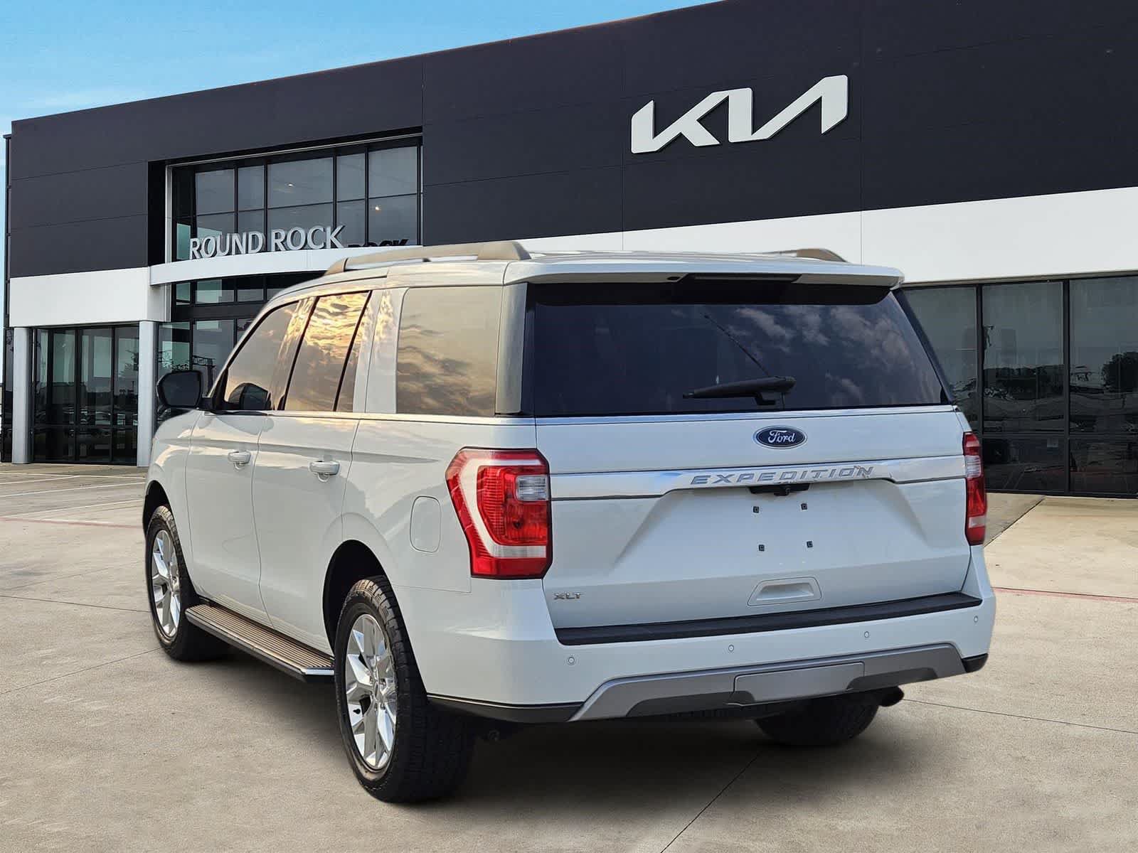 Used 2021 Ford Expedition XLT RWD image 5