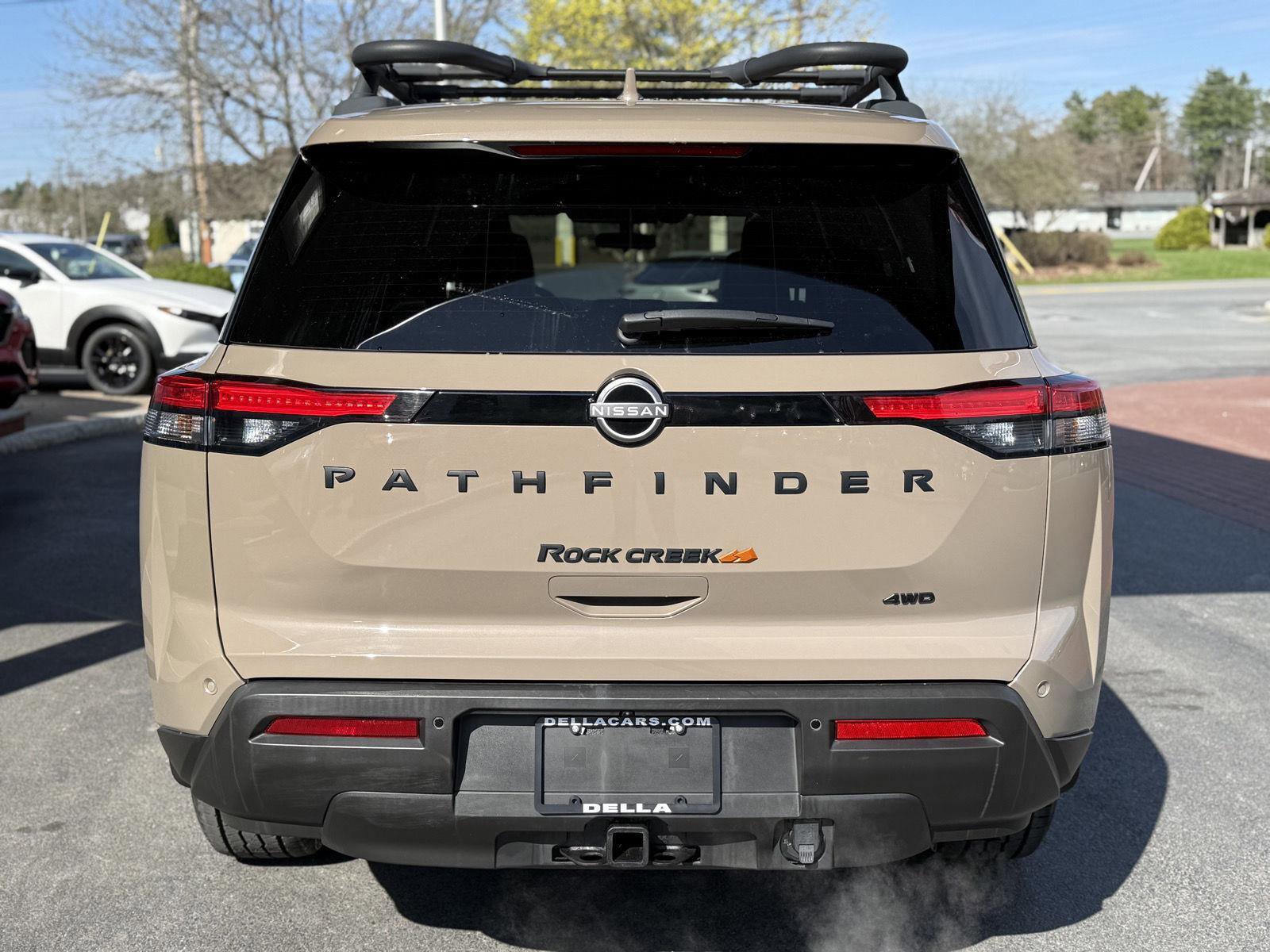 Used 2023 Nissan Pathfinder Rock Creek AWD/4WD image 6
