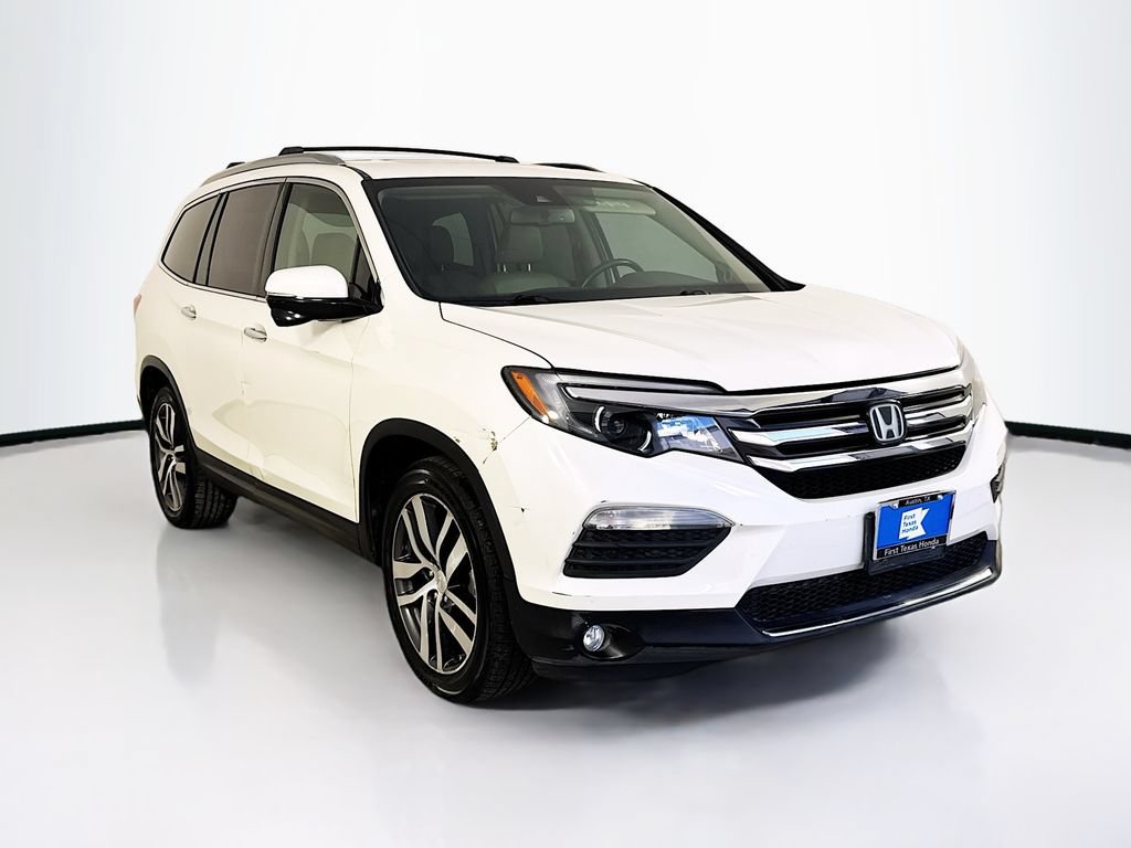 Used 2016 Honda Pilot Touring video 1