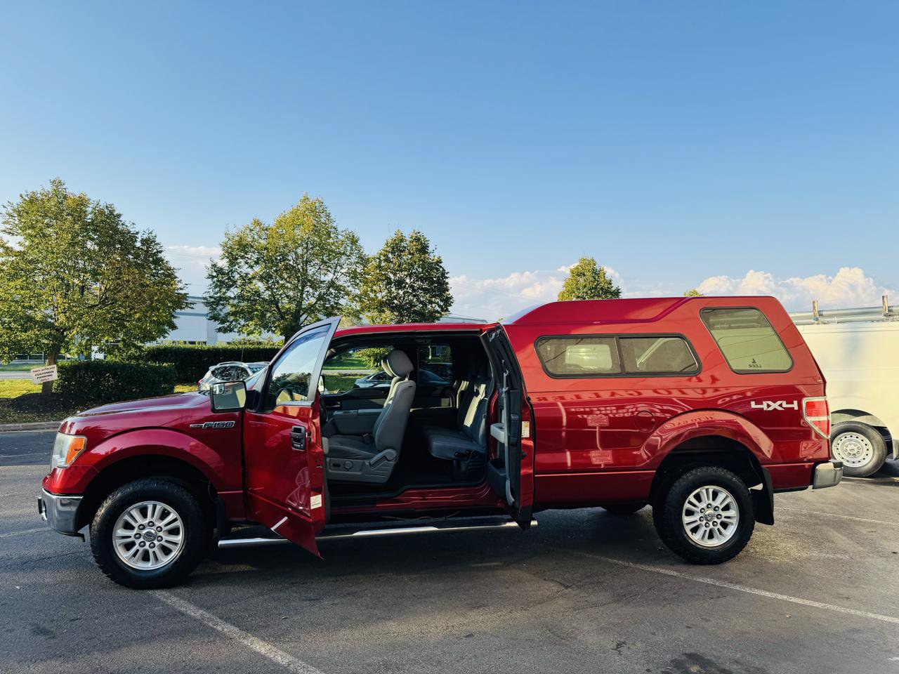 Used 2013 Ford F150 XLT w/ HD Payload Pkg AWD/4WD image 41