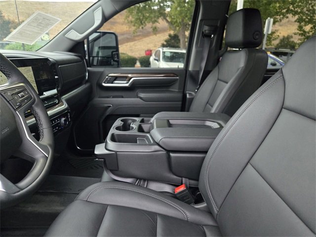 Used 2025 Chevrolet Silverado 2500 LT w/ Trail Boss Package image 26