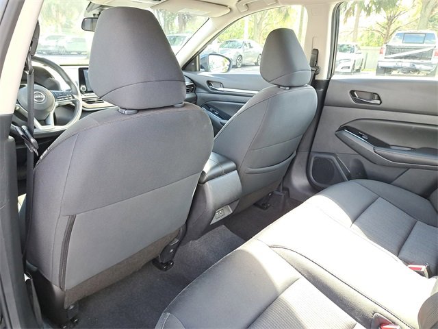 Used 2023 Nissan Altima 2.5 SV image 10