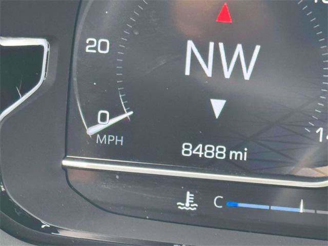 Used 2024 GMC Yukon XL Denali image 24