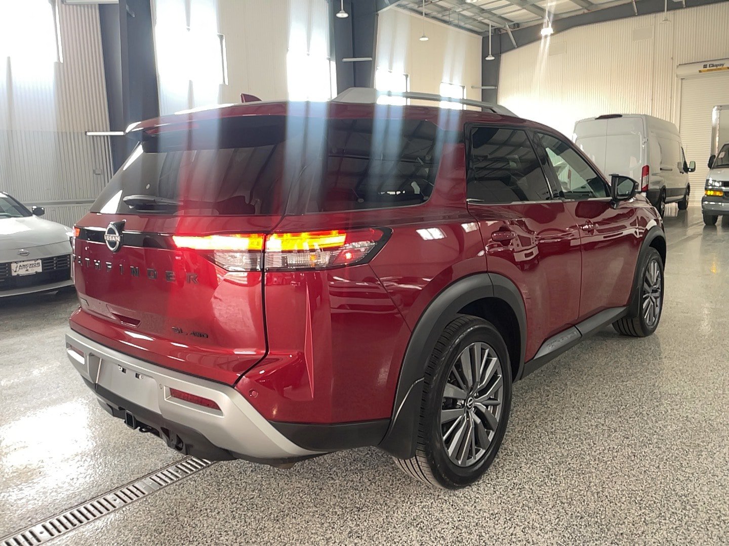 Used 2024 Nissan Pathfinder SL w/ SL Premium Package AWD/4WD image 25