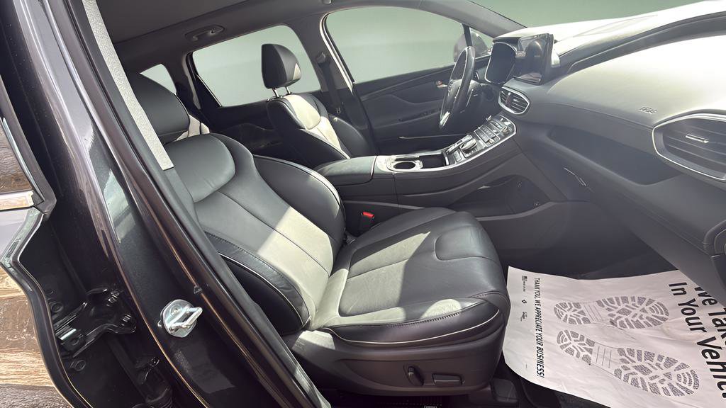 Used 2021 Hyundai Santa Fe Limited image 15