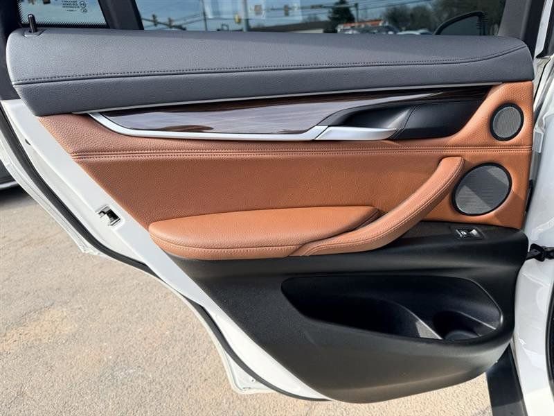 Used 2016 BMW X6 xDrive50i w/ Cold Weather Package image 16