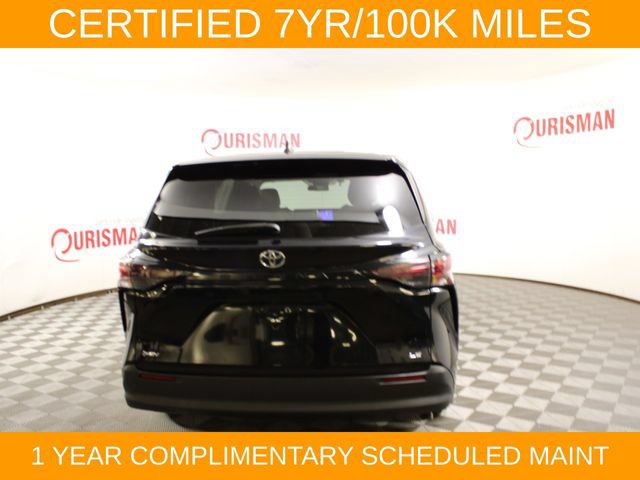 Used 2025 Toyota Sienna LE FWD image 11