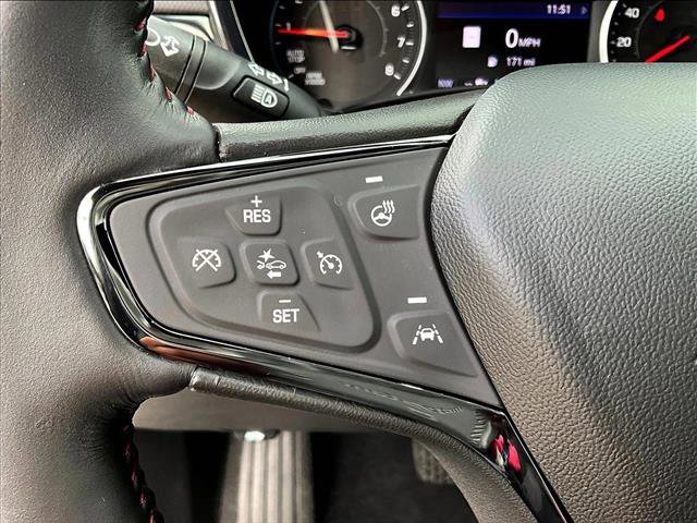 Used 2022 Chevrolet Equinox RS w/ RS Leather Package image 18