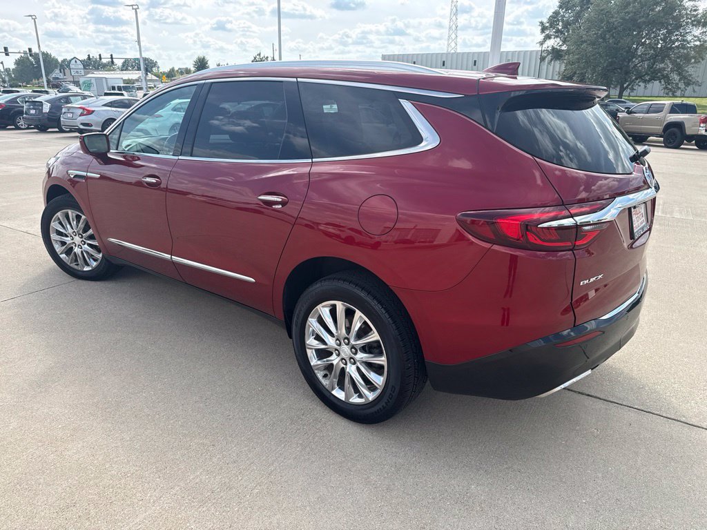 Used 2018 Buick Enclave Premium w/ Experience Buick Package AWD/4WD image 5