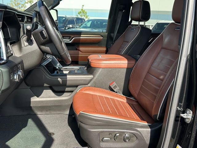 Used 2024 GMC Sierra 3500 Denali Ultimate image 15