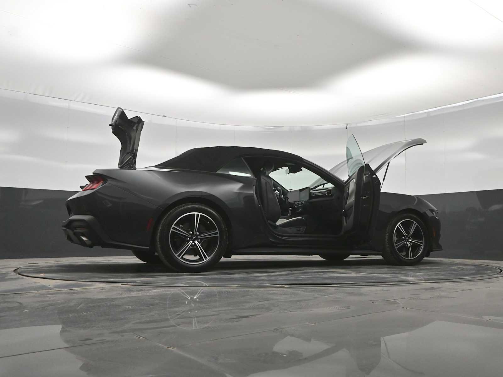 Used 2024 Ford Mustang Premium RWD image 46