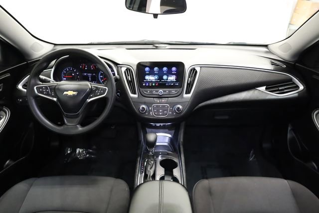 Used 2023 Chevrolet Malibu LT image 16