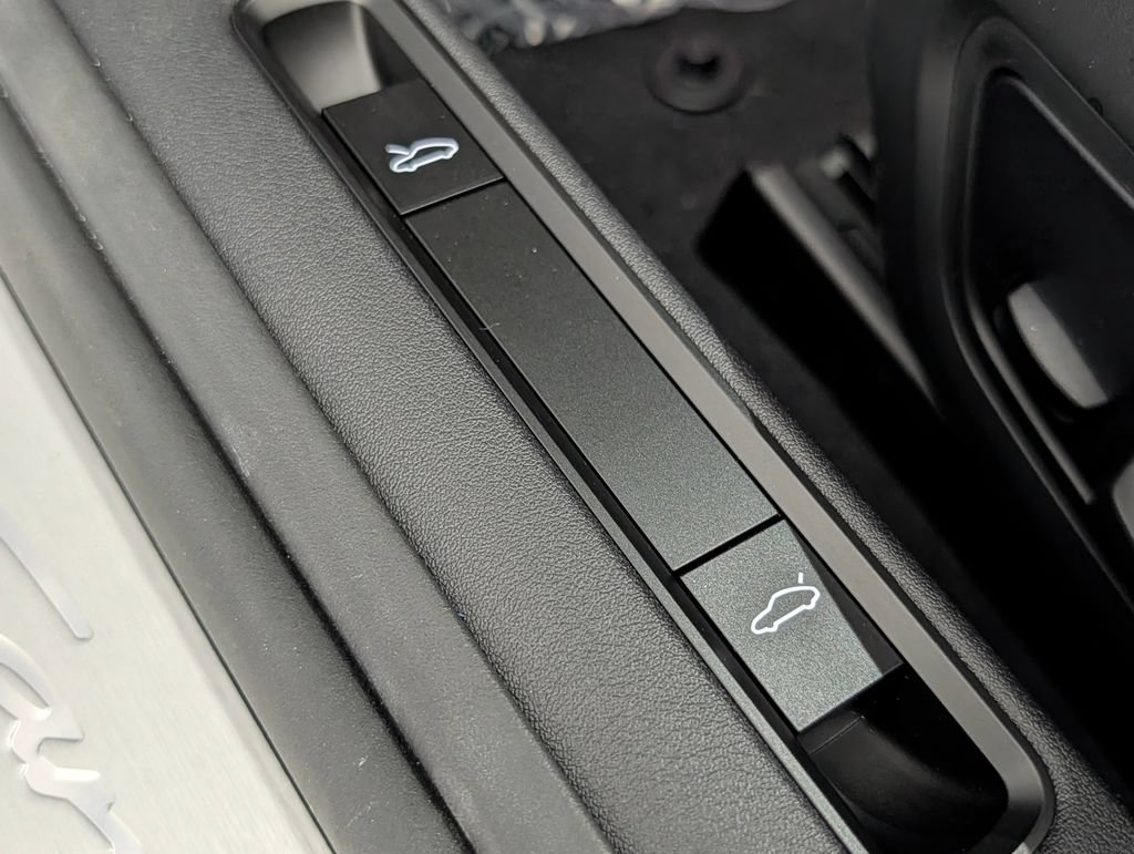 New 2026 Porsche 911 Carrera RWD image 26