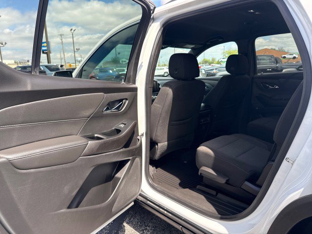 Used 2023 Chevrolet Traverse LT FWD image 22