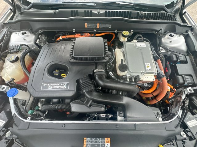 Used 2017 Ford Fusion Energi SE FWD image 27