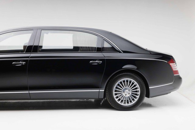 Used 2012 Maybach 62 image 19