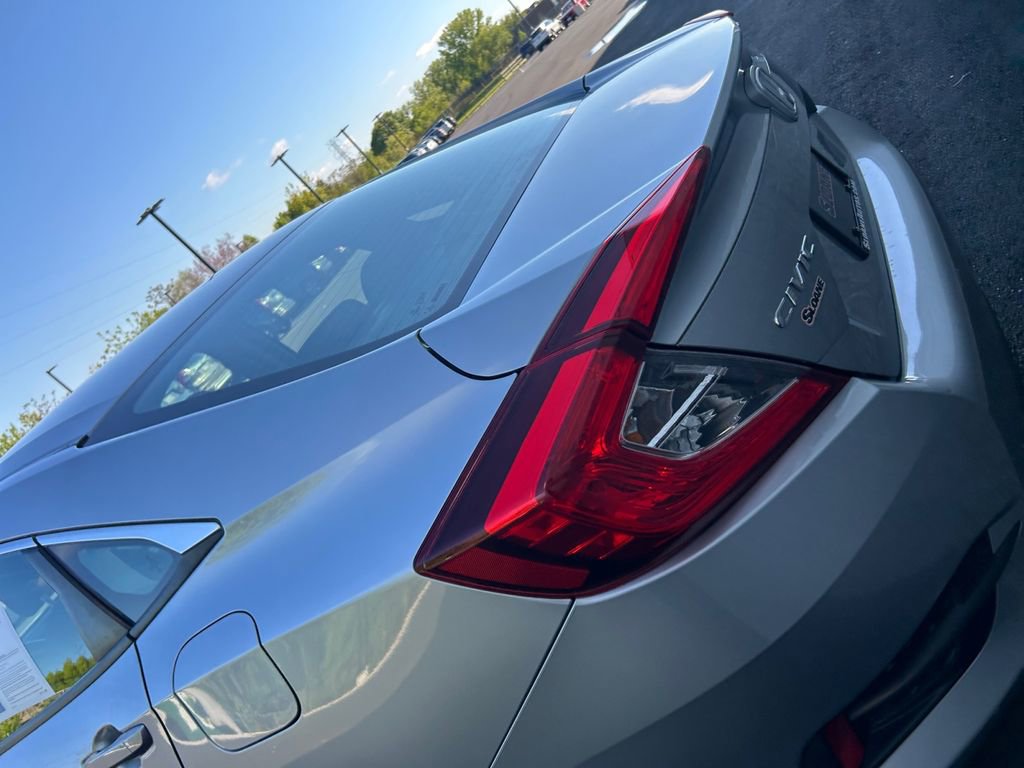 Used 2017 Honda Civic LX image 29