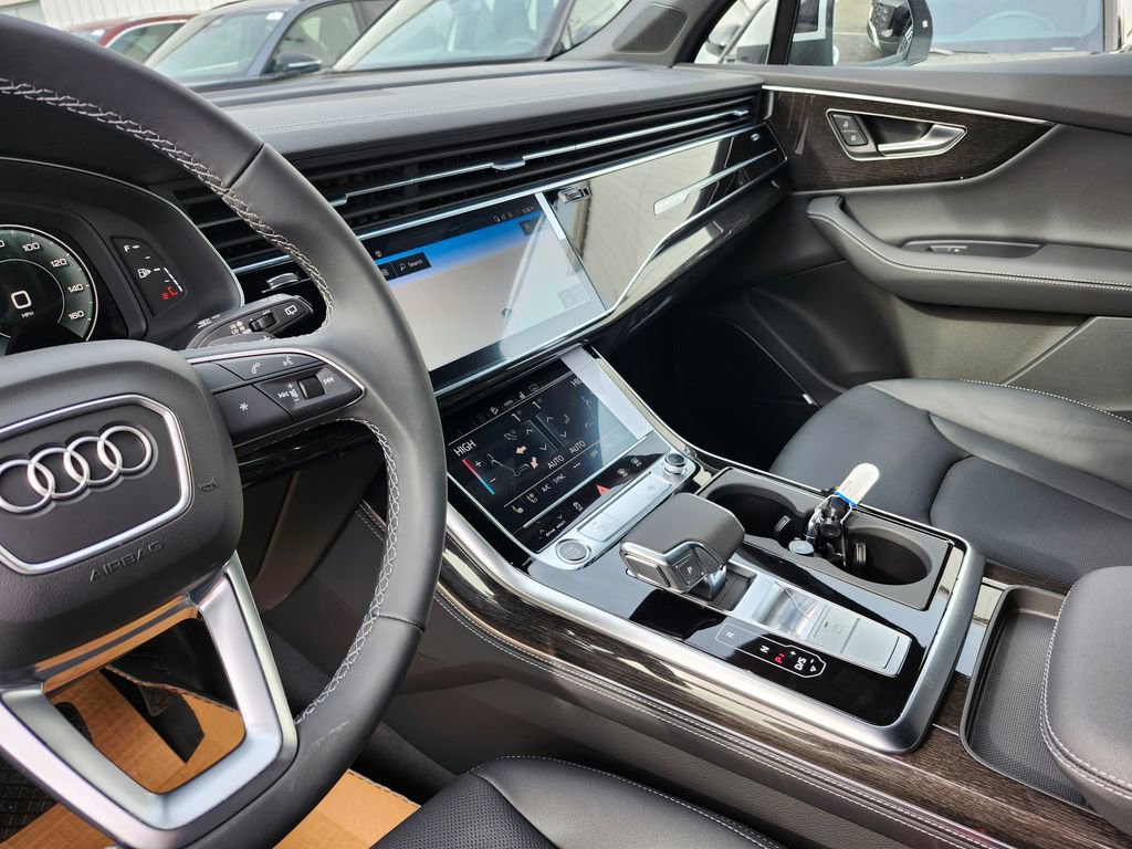 New 2026 Audi Q7 3.0T Premium Plus image 12