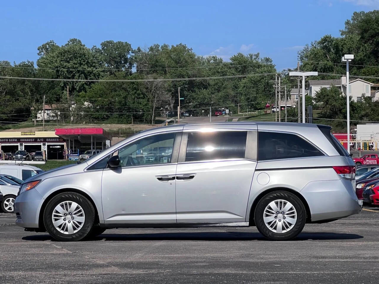 Used 2014 Honda Odyssey LX image 4