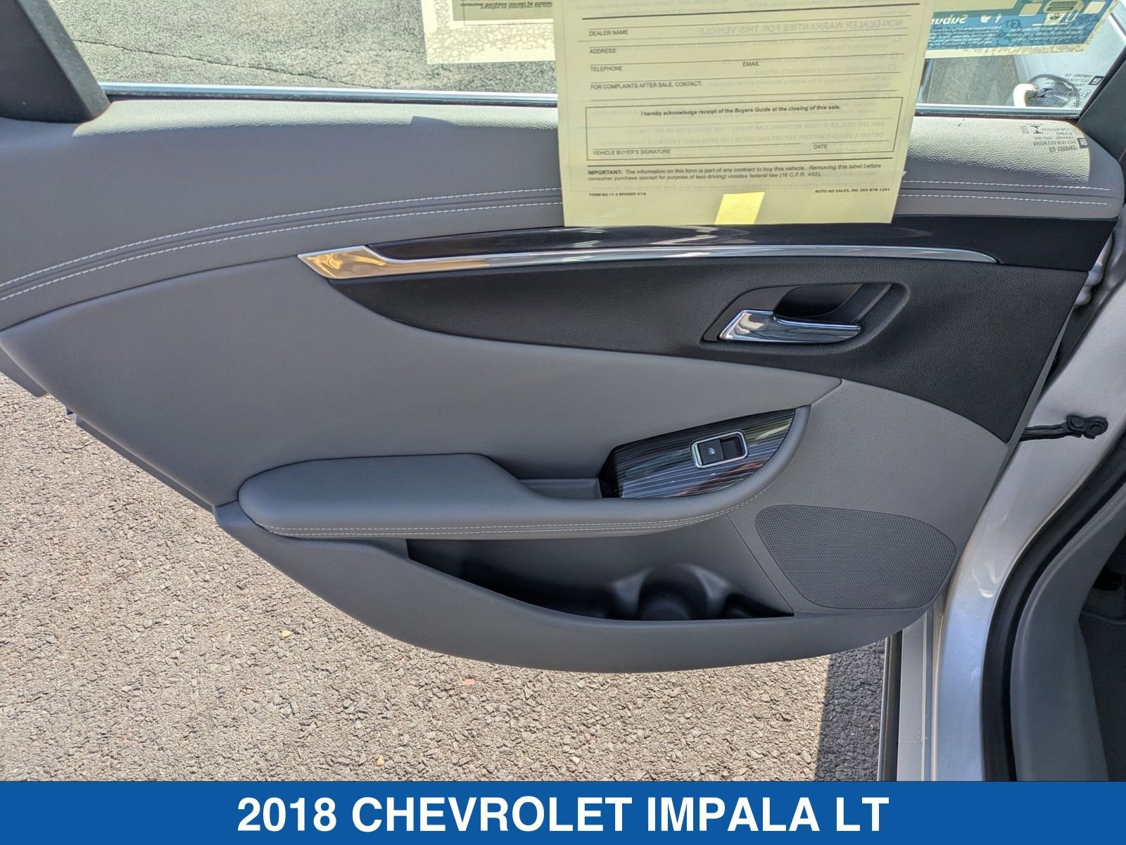 Used 2018 Chevrolet Impala LT image 28