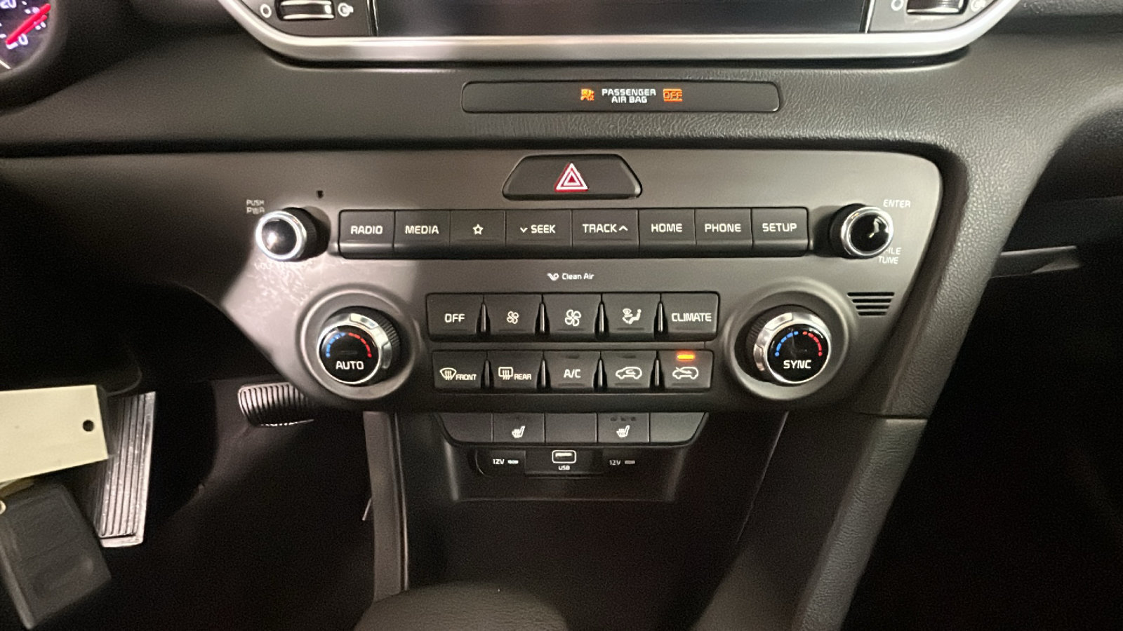 Used 2020 Kia Sportage LX w/ LX Popular Package AWD/4WD image 26