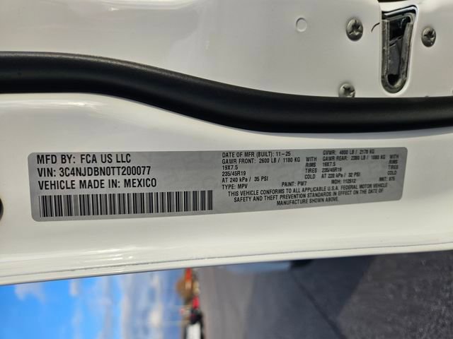 New 2026 Jeep Compass Latitude image 30