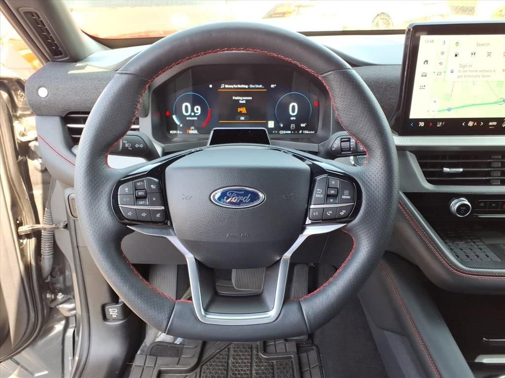 Used 2025 Ford Explorer ST-Line w/ Premium Package image 20