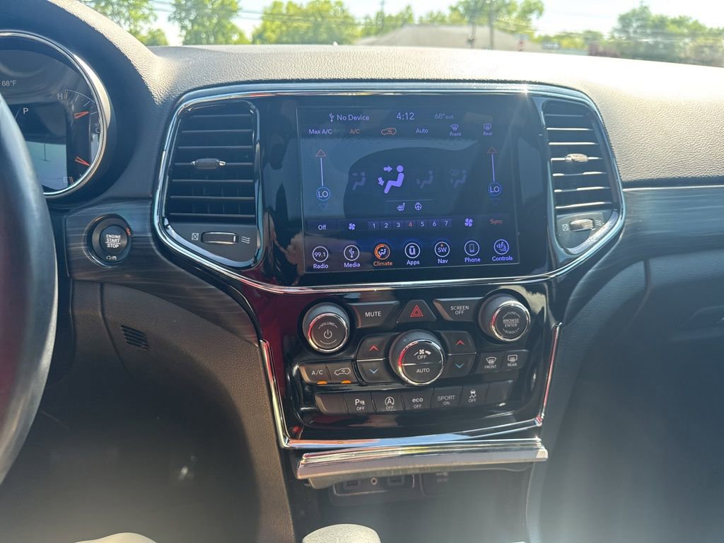 Used 2019 Jeep Grand Cherokee Altitude AWD/4WD image 20