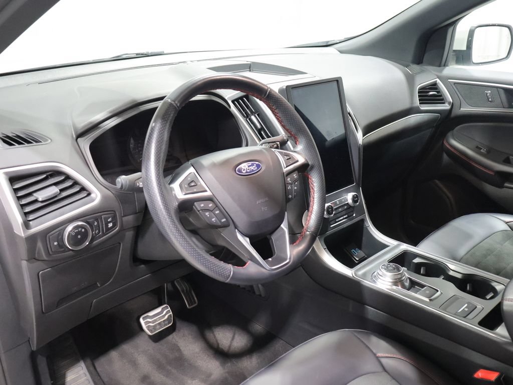 Used 2024 Ford Edge ST-Line AWD/4WD image 15