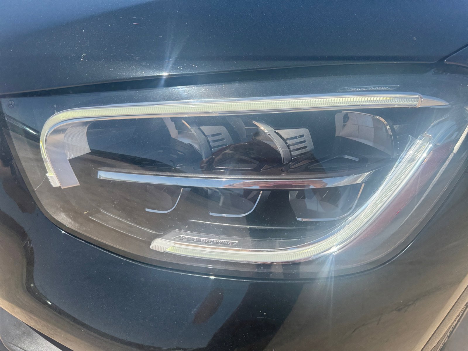 Used 2020 Mercedes-Benz GLC 300 4MATIC image 4