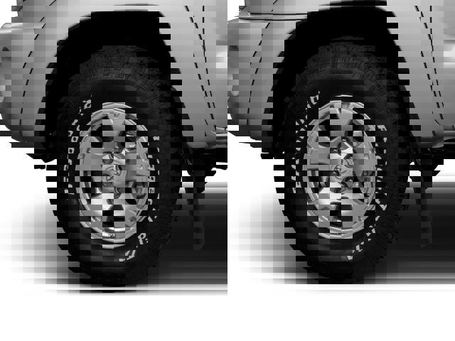 Used 2010 Toyota Tacoma PreRunner image 12