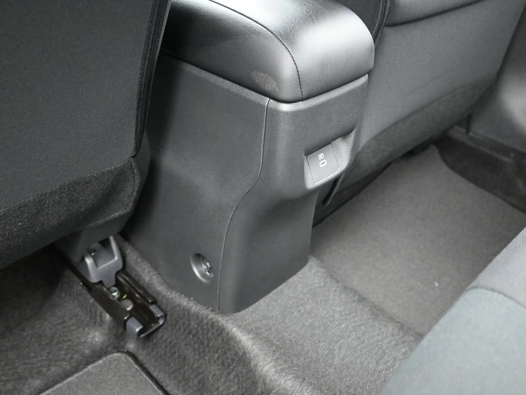 New 2025 Nissan Versa SV w/ Trunk Package FWD image 25