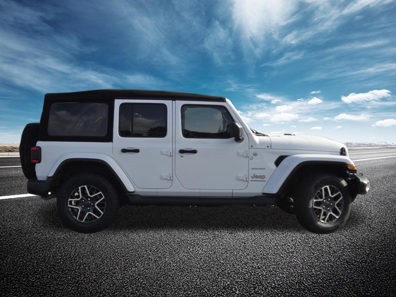 Used 2024 Jeep Wrangler Unlimited Sahara w/ Safety Group AWD/4WD image 17