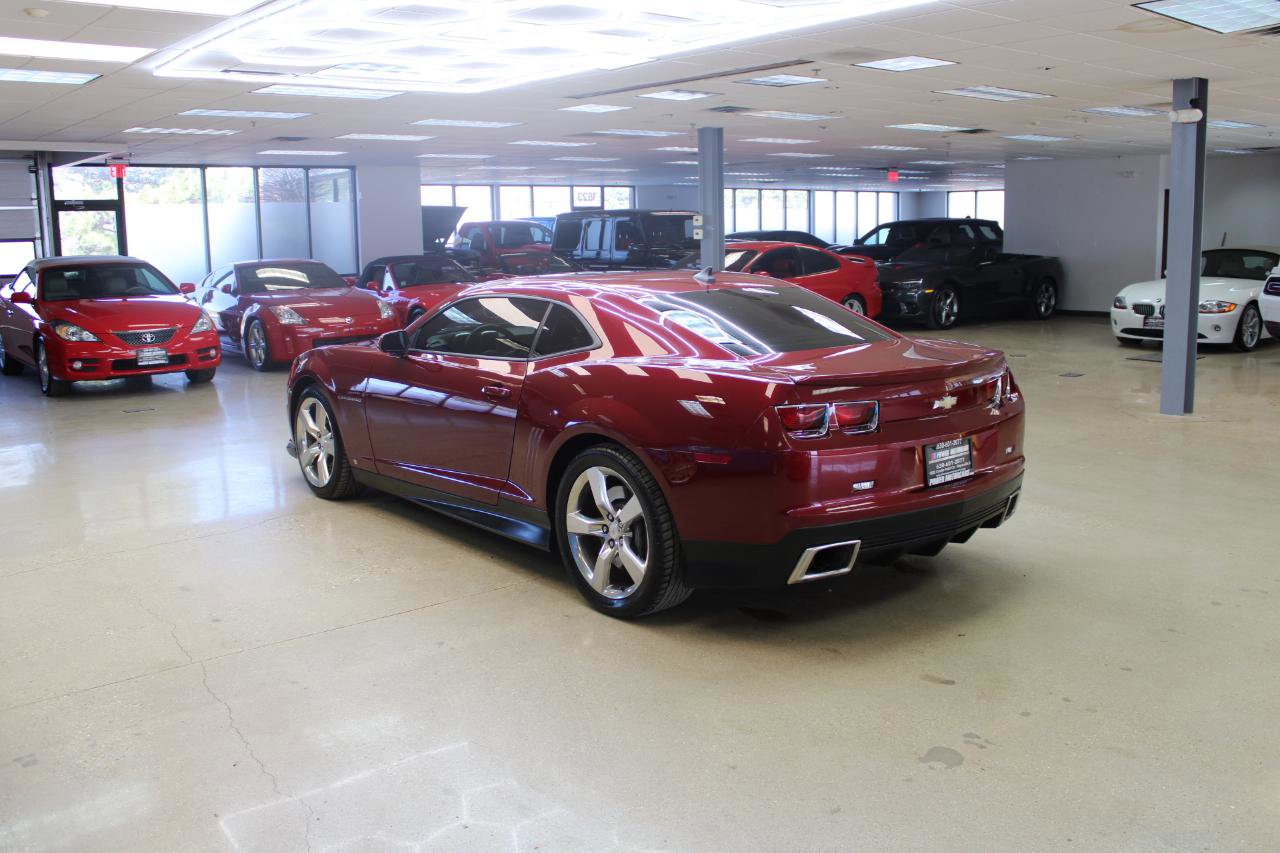 Used 2010 Chevrolet Camaro SS w/ LPO, Ground Effects Package image 19