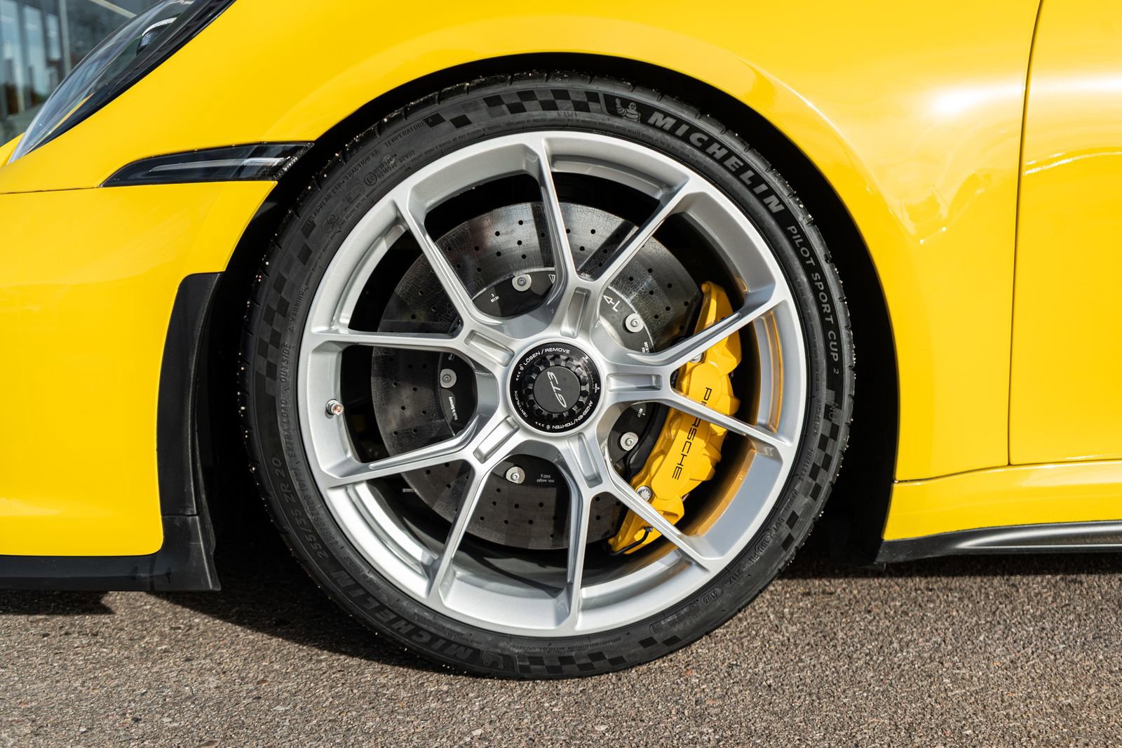 Used 2022 Porsche 911 GT3 RWD image 6