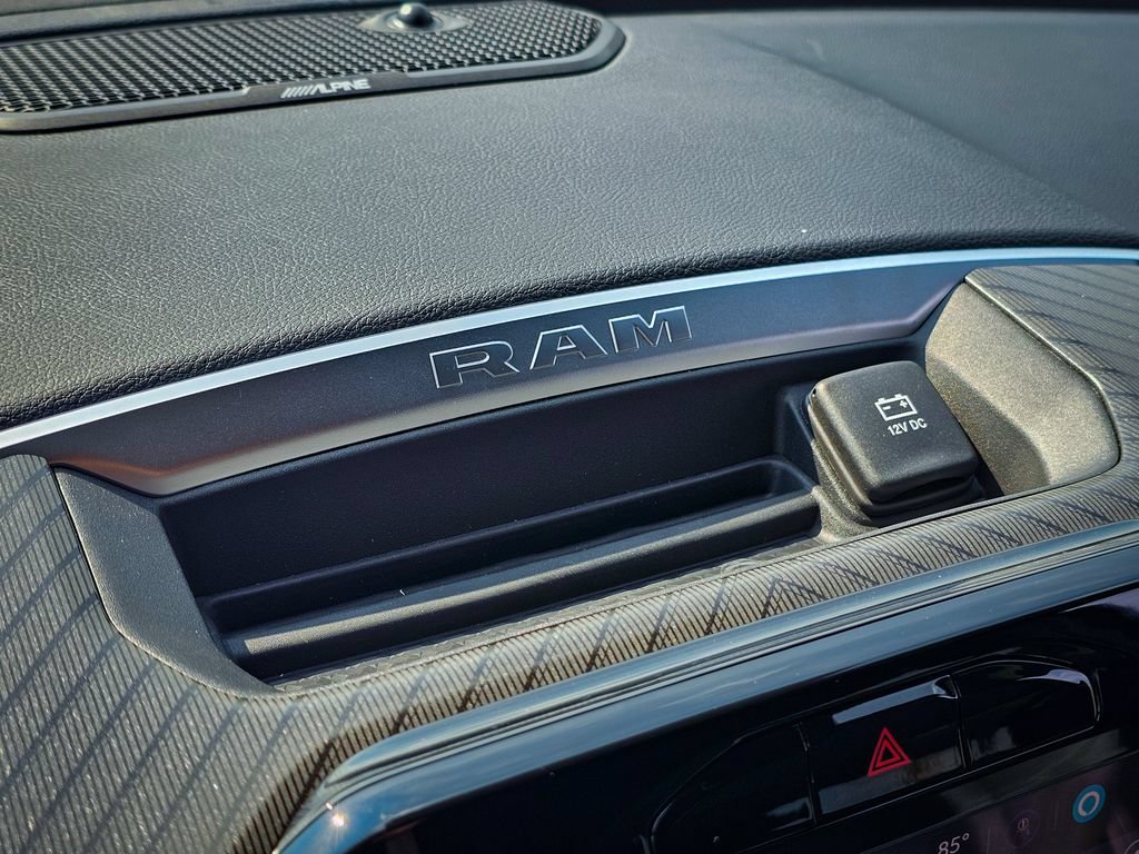New 2027 RAM 3500 Big Horn AWD/4WD image 24