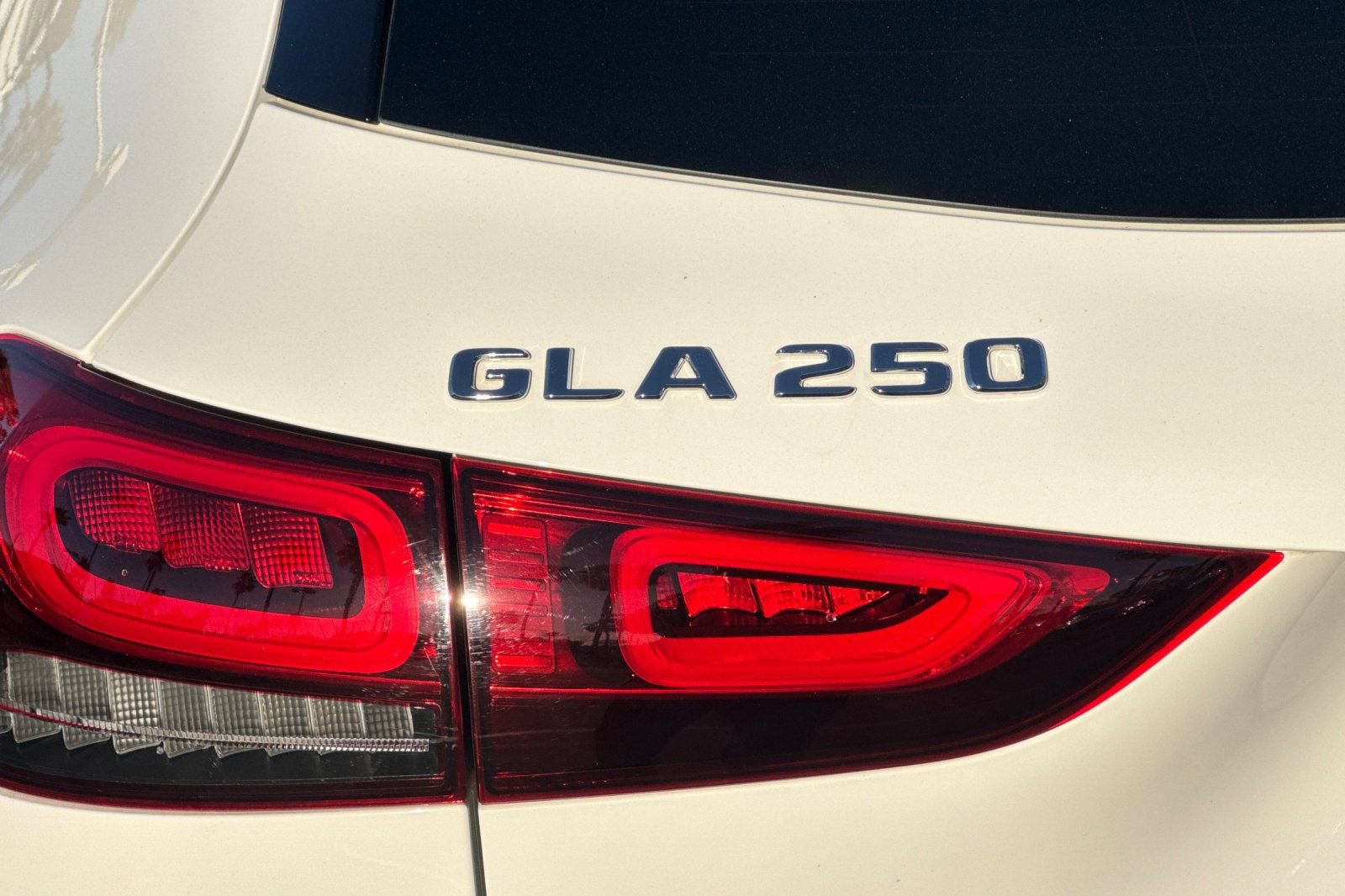 Certified 2022 Mercedes-Benz GLA 250 image 16