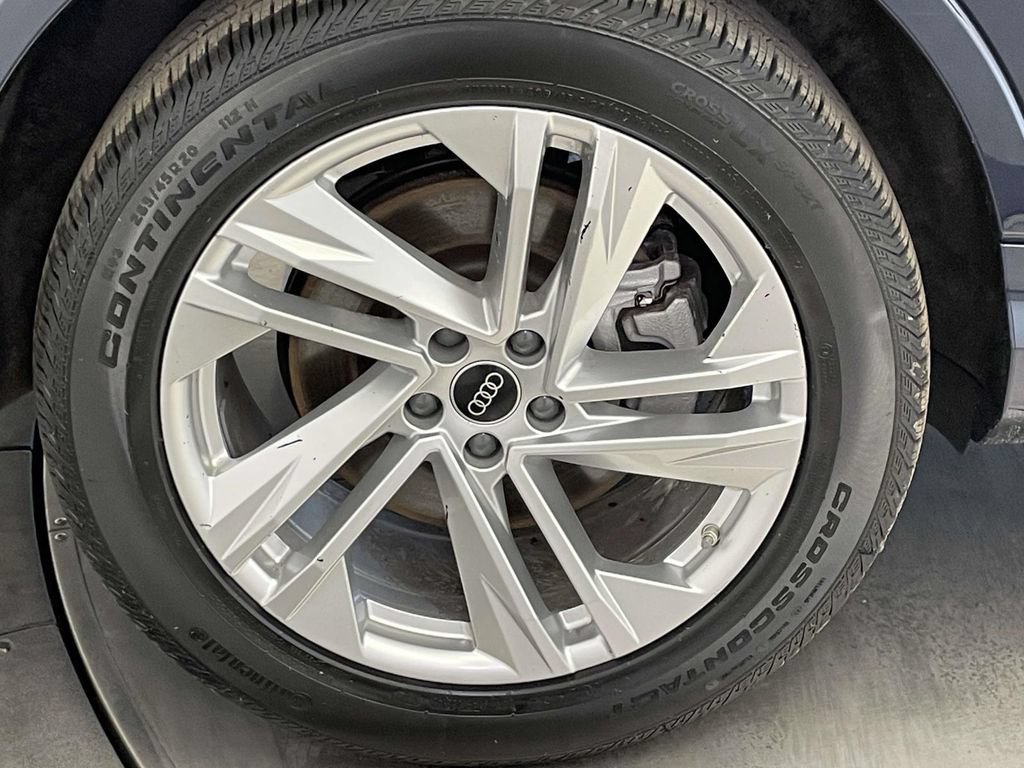 Certified 2023 Audi Q7 2.0T Premium AWD/4WD image 13