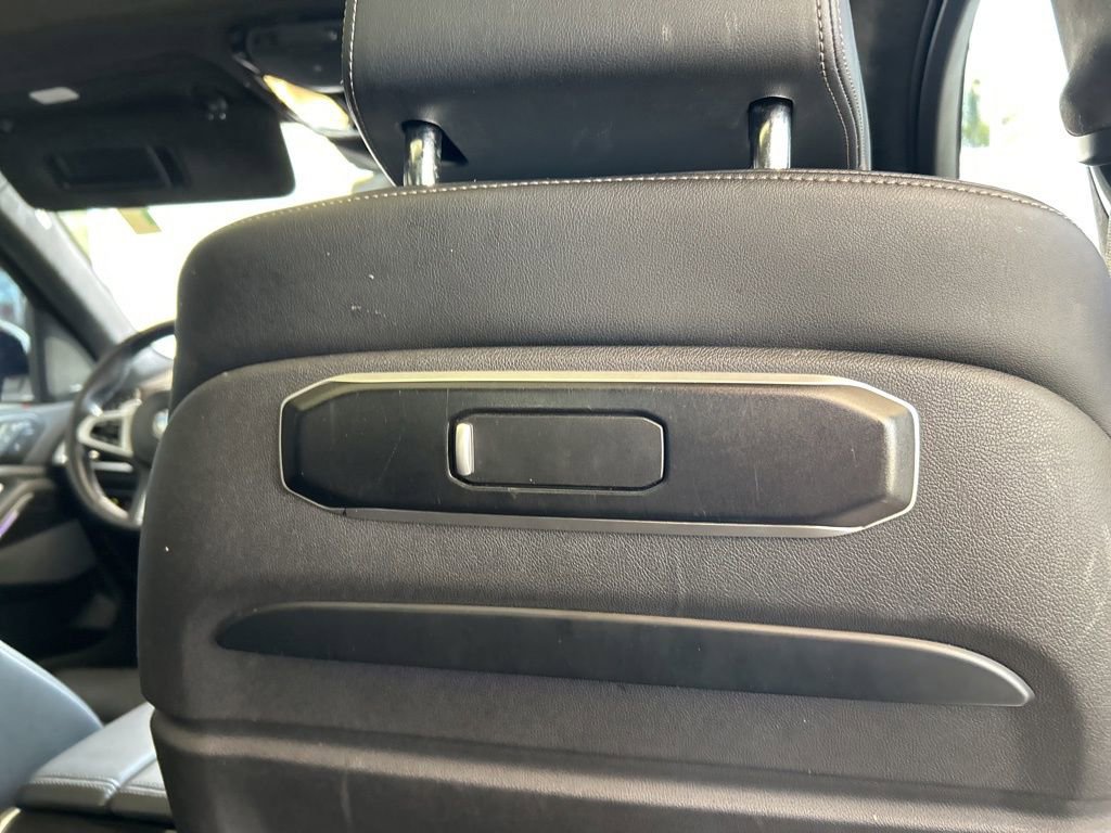 Used 2024 BMW X7 xDrive40i w/ M Sport Package image 38