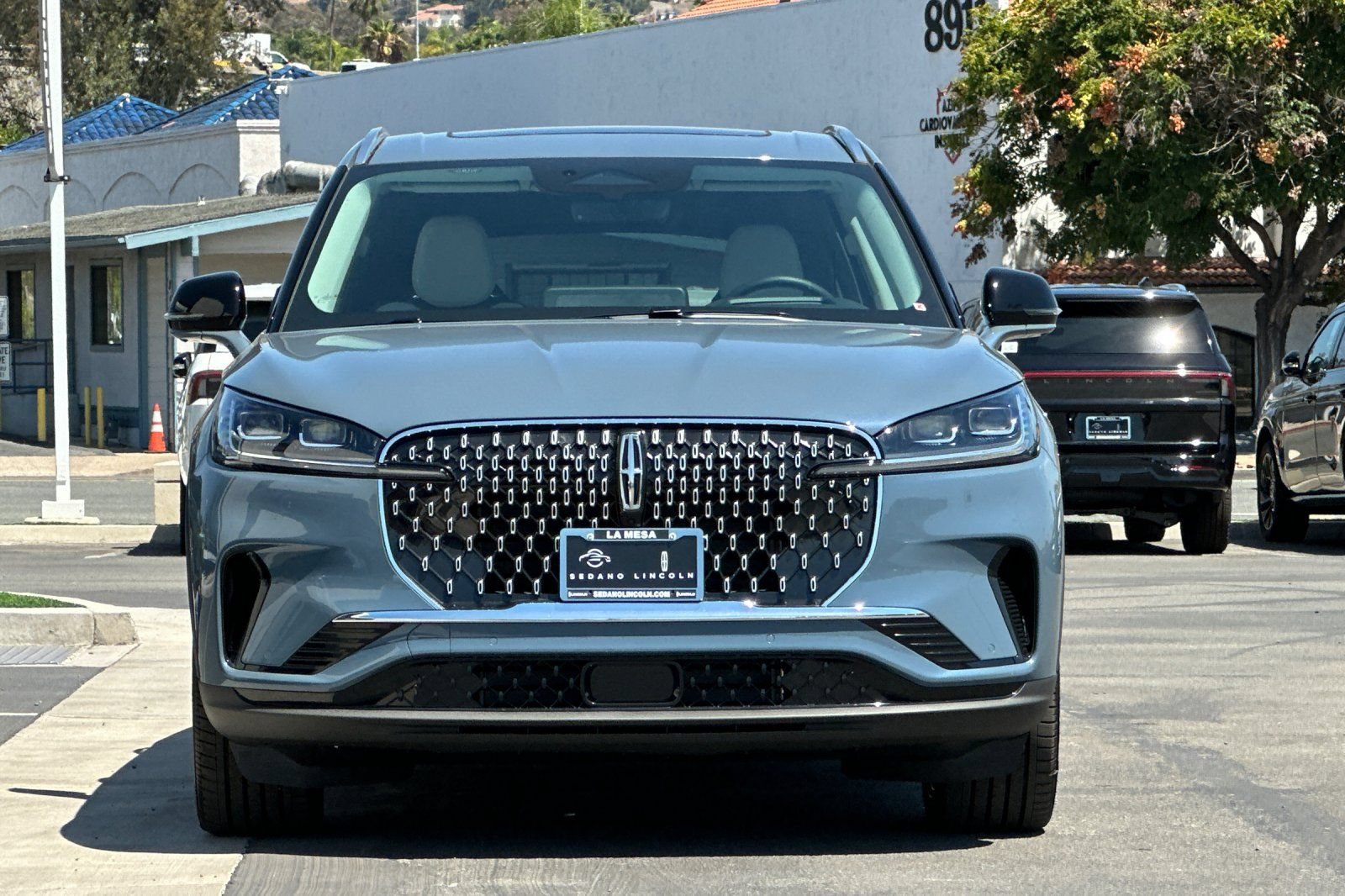 New 2026 Lincoln Aviator Reserve w/ Luxury Package RWD image 8