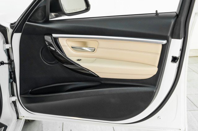 Used 2018 BMW 330e image 45