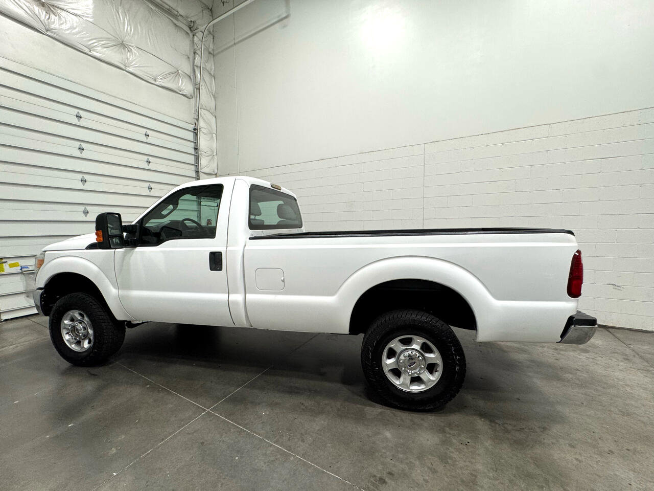 Used 2016 Ford F250 XL w/ XL Appearance Package image 4