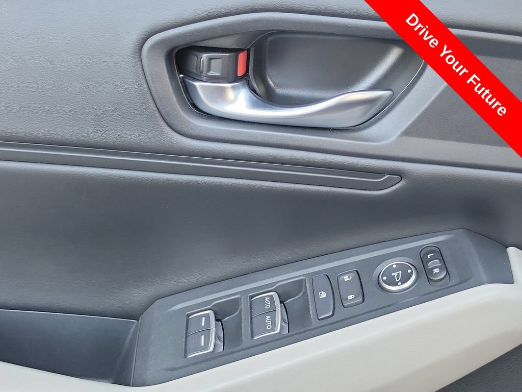 Used 2023 Honda Accord EX image 16