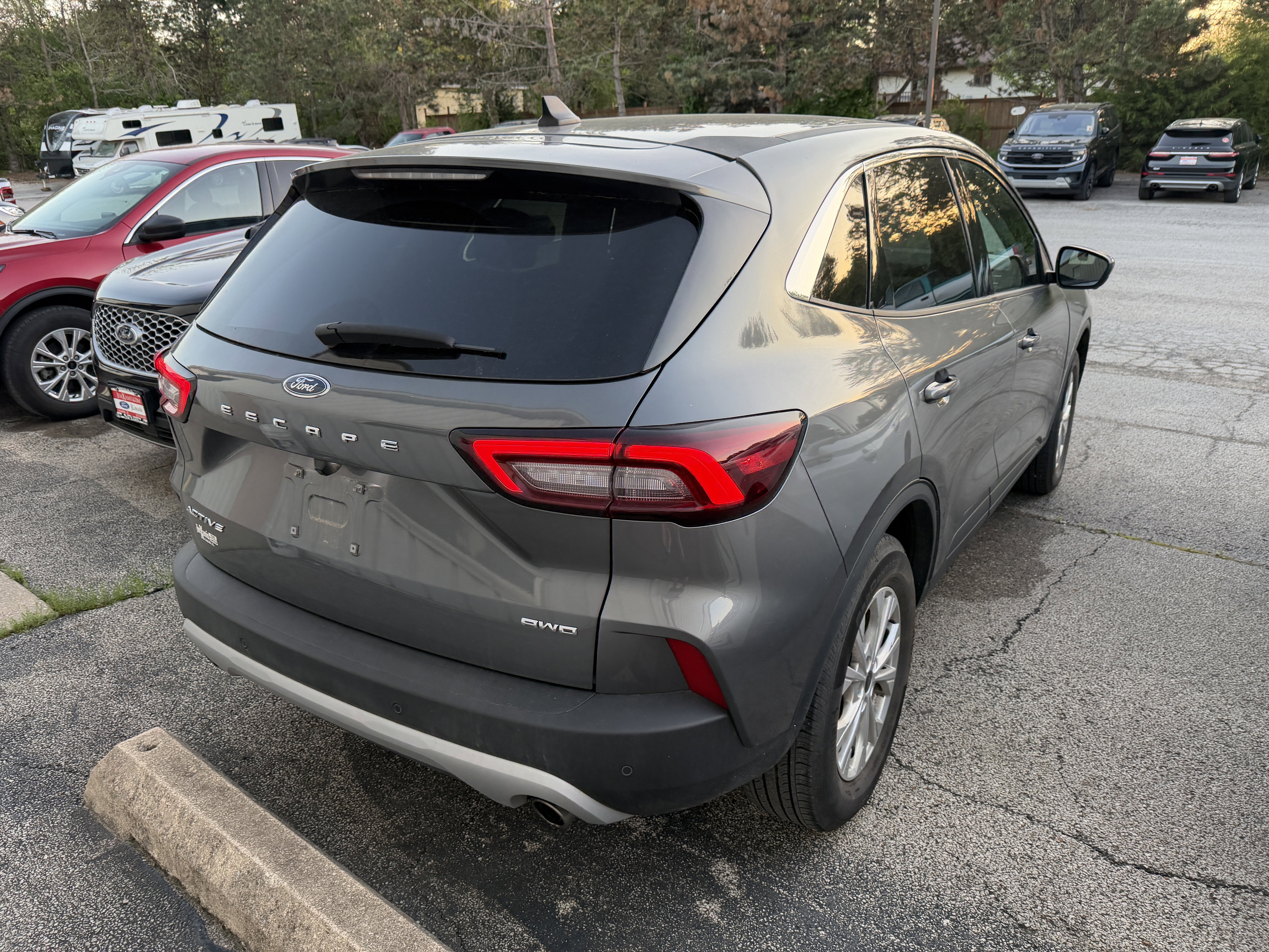 Used 2023 Ford Escape Active w/ Tech Pack #2 AWD/4WD image 7