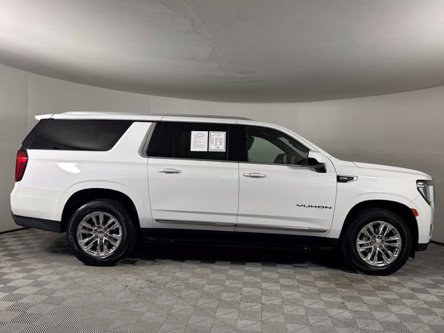 Used 2023 GMC Yukon XL SLT RWD image 9