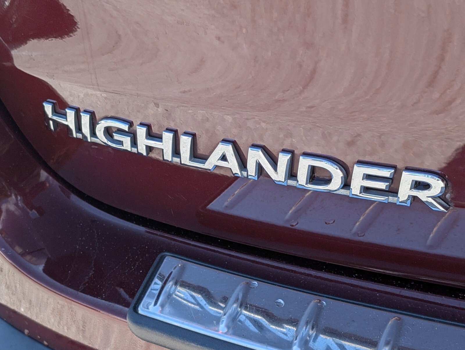 Used 2018 Toyota Highlander XLE image 18