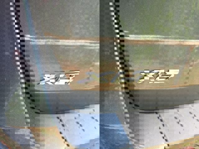 Used 2020 Ford Explorer XLT w/ Equipment Group 202A image 12