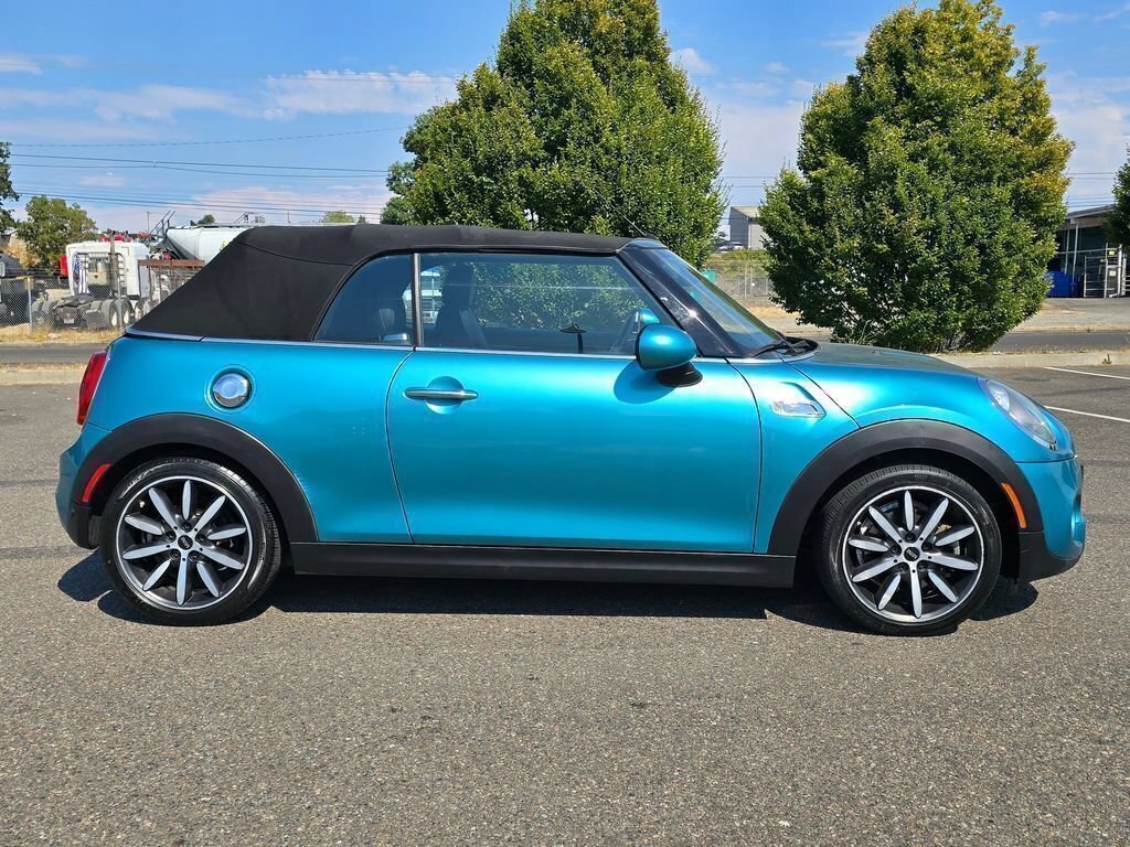Used 2017 MINI Cooper S FWD image 6